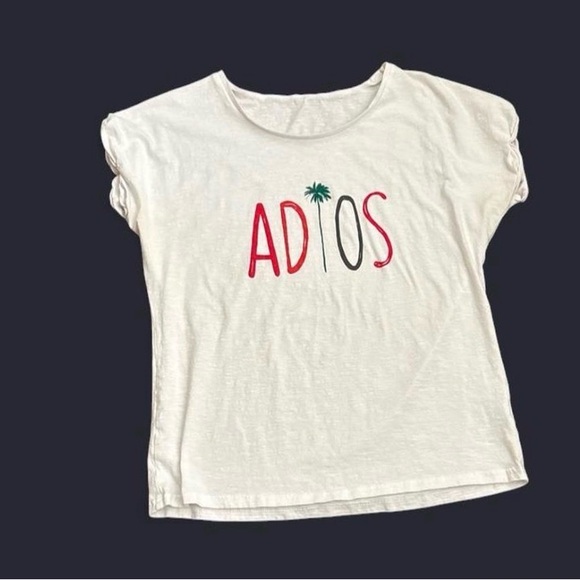 VENUS Tops - VENUS White Tee with 'Adios' Print